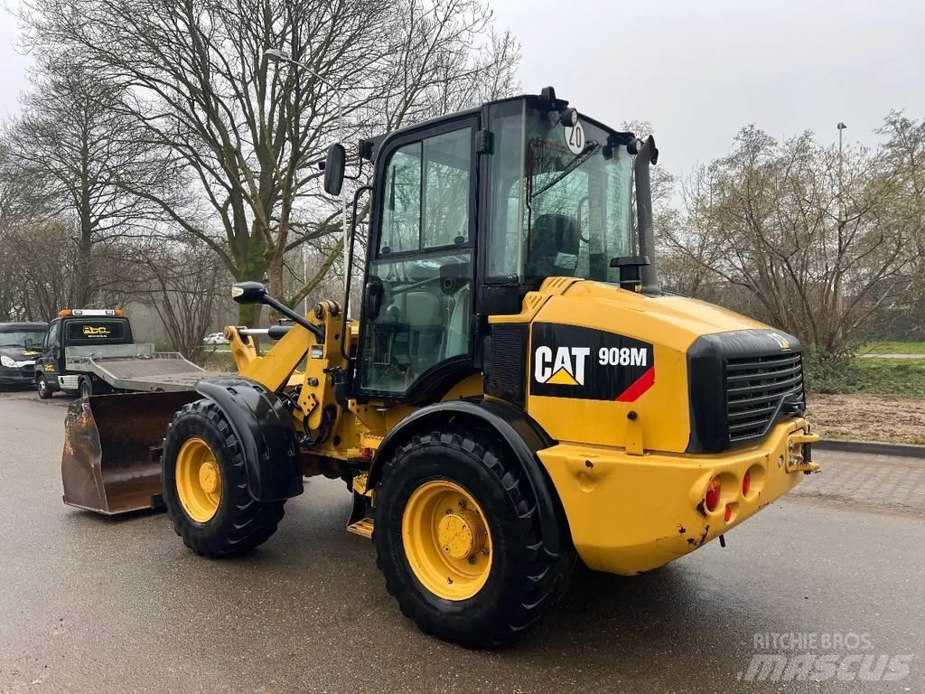 CAT 908M Pale gommate