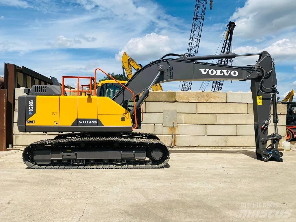 Volvo ec220el Escavatori cingolati