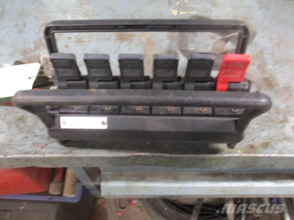 Hiab 245E-5 Gru da carico