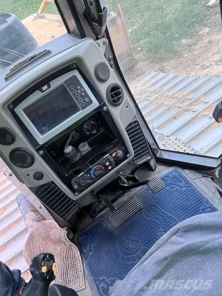 CAT D 6 N LGP Dozer cingolati