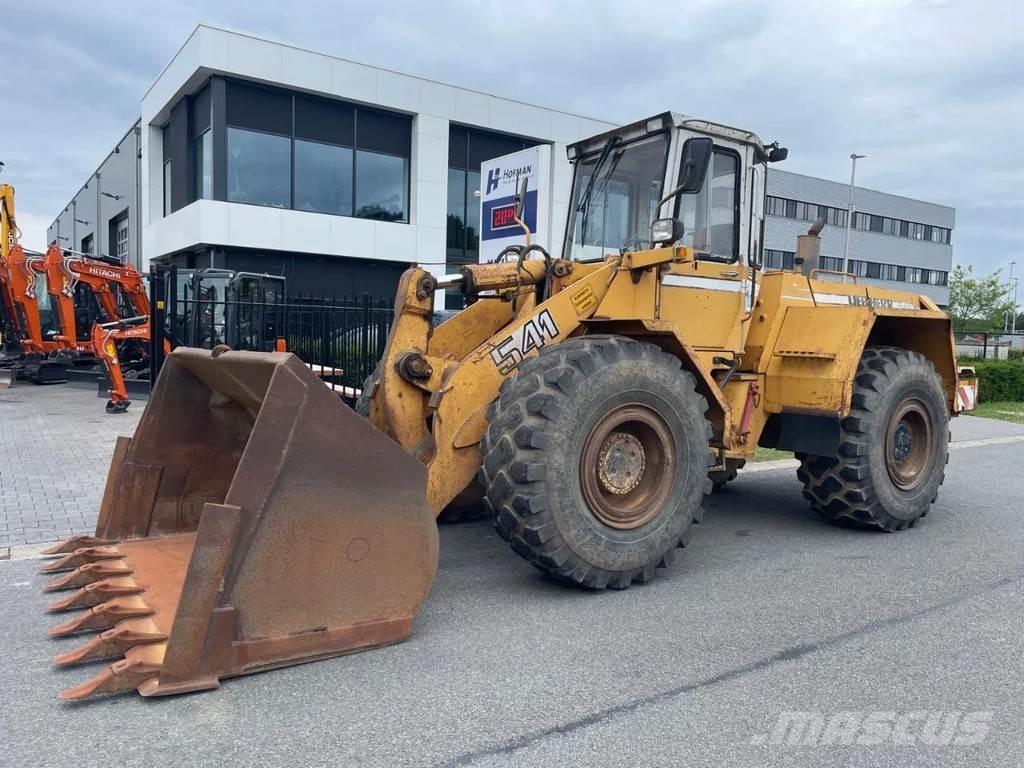 Liebherr L541 Pale gommate
