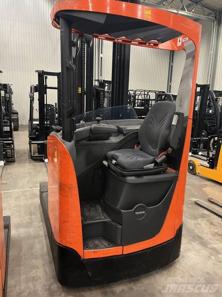 BT RRE250H Carrello retrattile