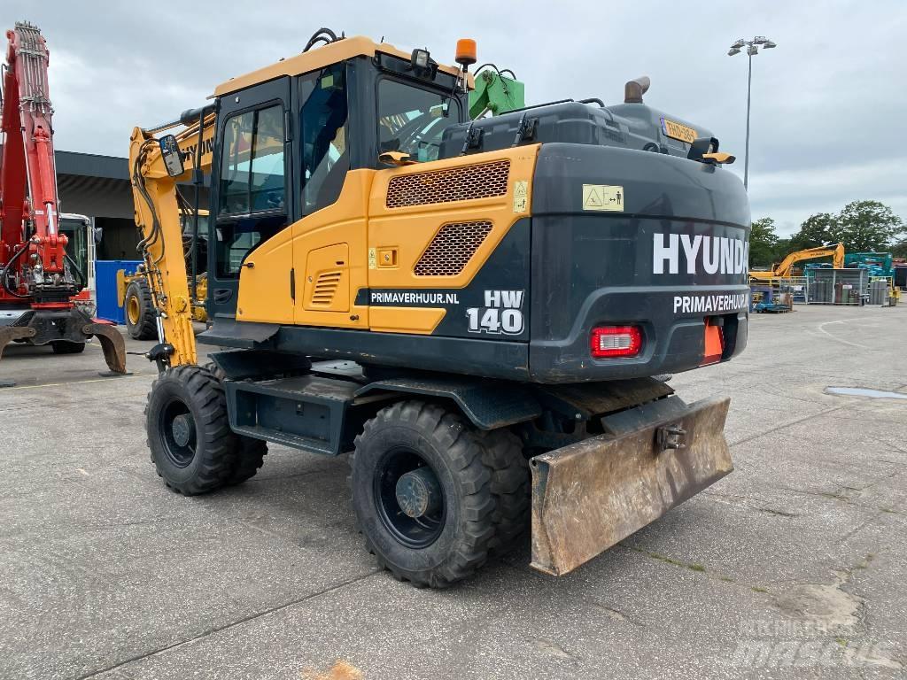 Hyundai HW140 Escavatori gommati