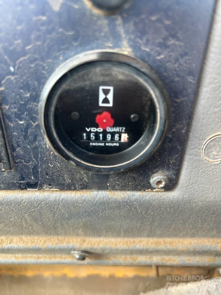 Volvo L 70 C Pale gommate