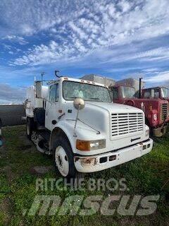 Freightliner FC 80 Autocarro spazzatrice