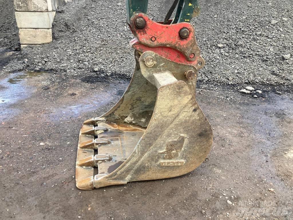 Komatsu PC138US-11 Escavatori cingolati