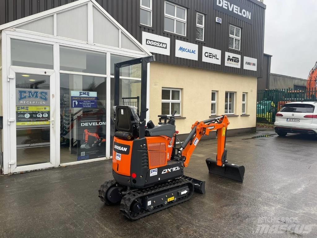 Doosan DX 10 Z Miniescavatori