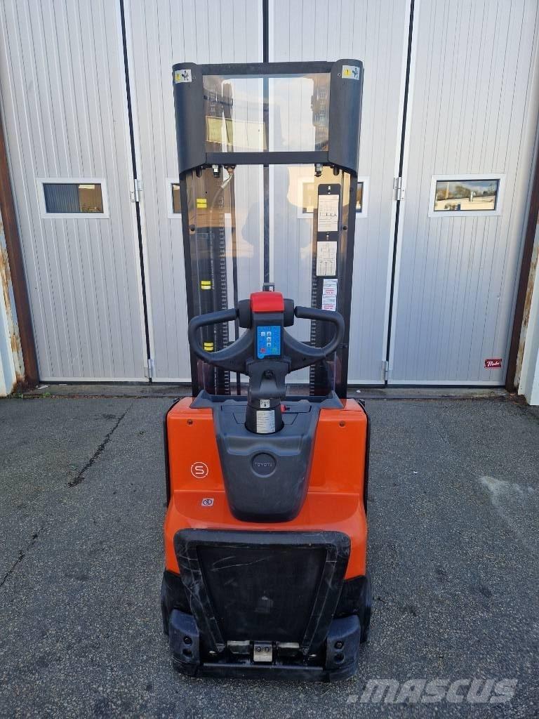 BT SWE 120 L.  57 tim Transpallet uomo a terra