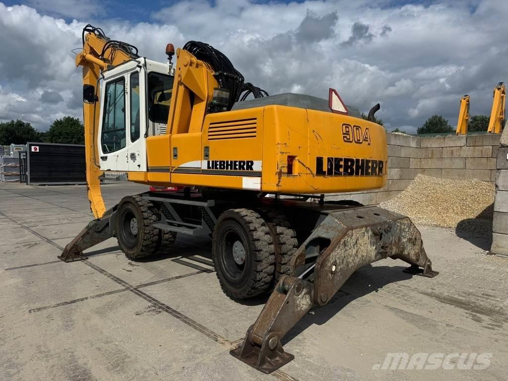 Liebherr A 904 Movimentazione rifiuti