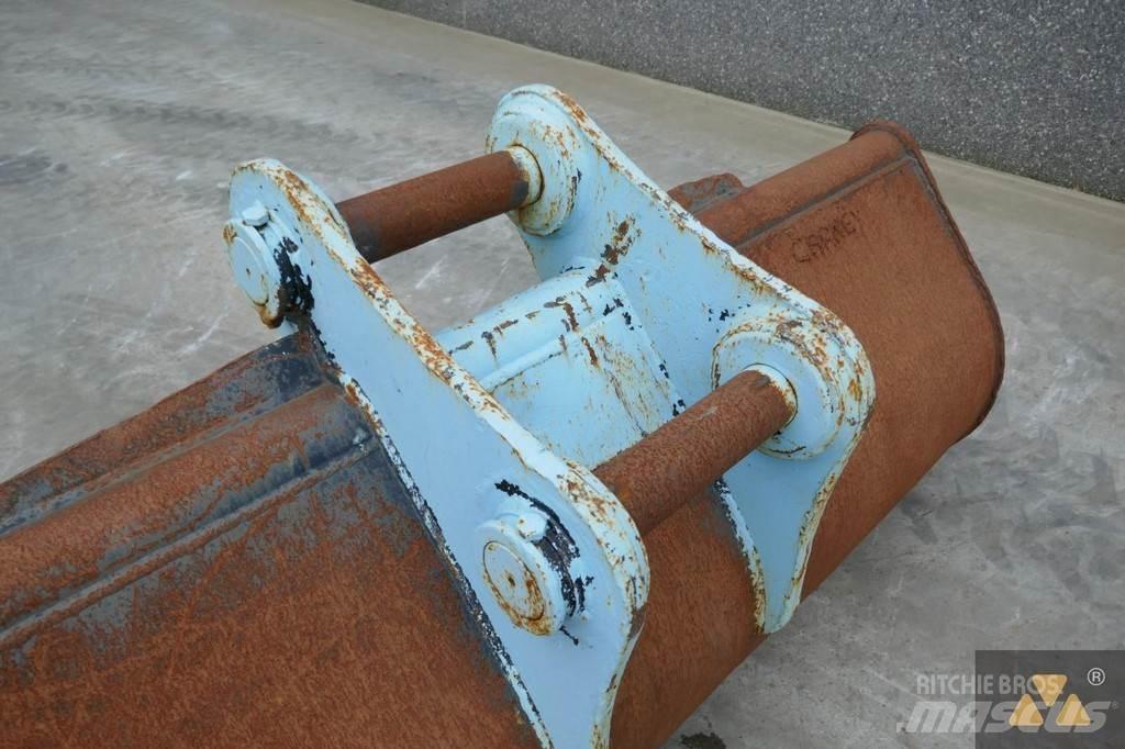 Strickland Bucket Benne