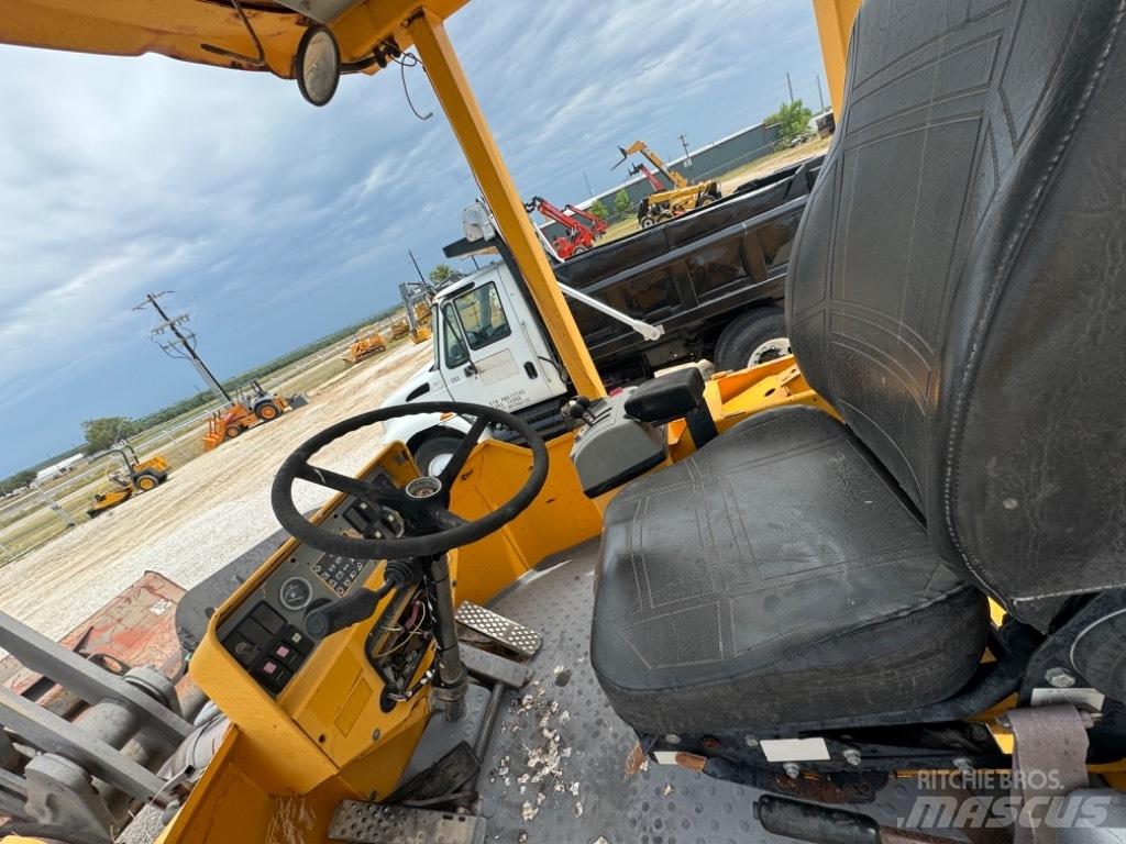 Volvo L 70 D Pale gommate