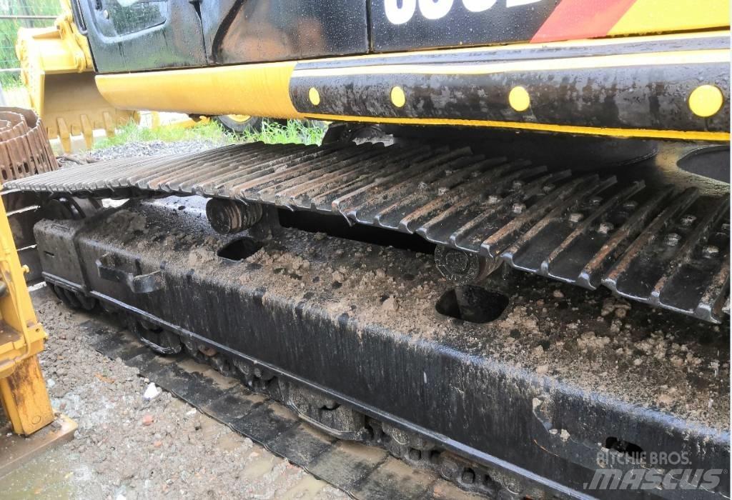CAT 330 D Escavatori cingolati