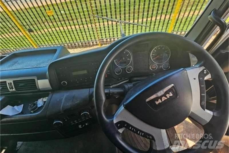 MAN 26 SERIES Camion altro