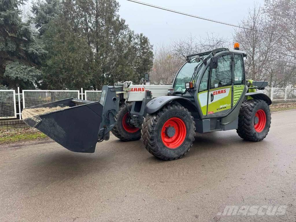 CLAAS Scorpion 9040 Sollevatori telescopici