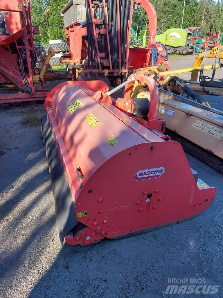 Maschio Tornado 280 Falciatrici/cimatrici per pascoli