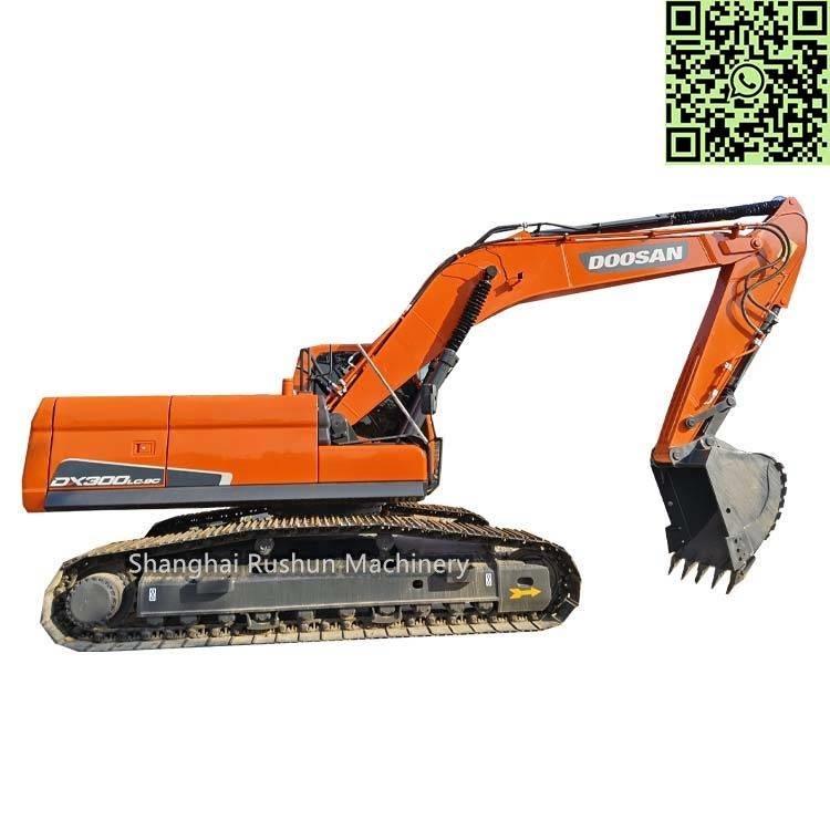 Doosan DX300 Escavatori cingolati