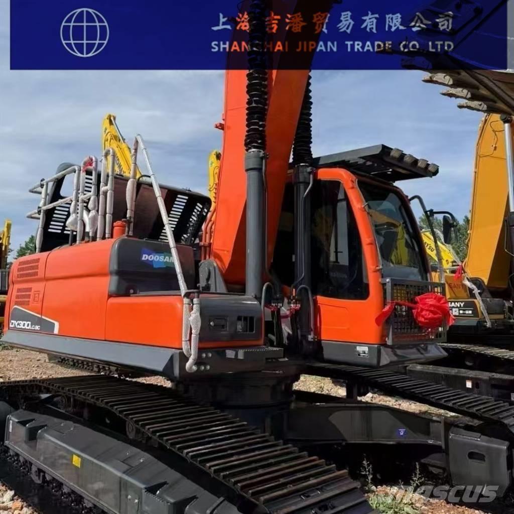 Doosan DX 300 Escavatori cingolati