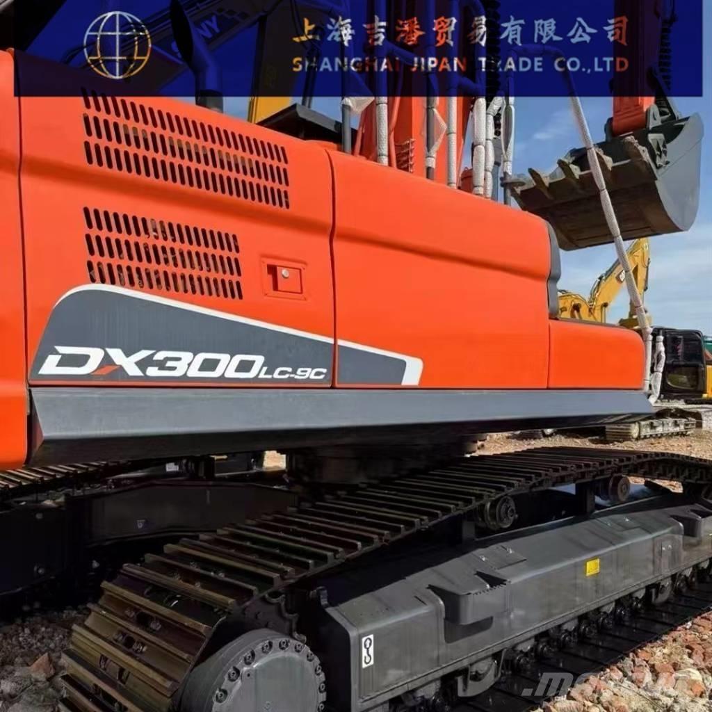 Doosan DX 300 Escavatori cingolati
