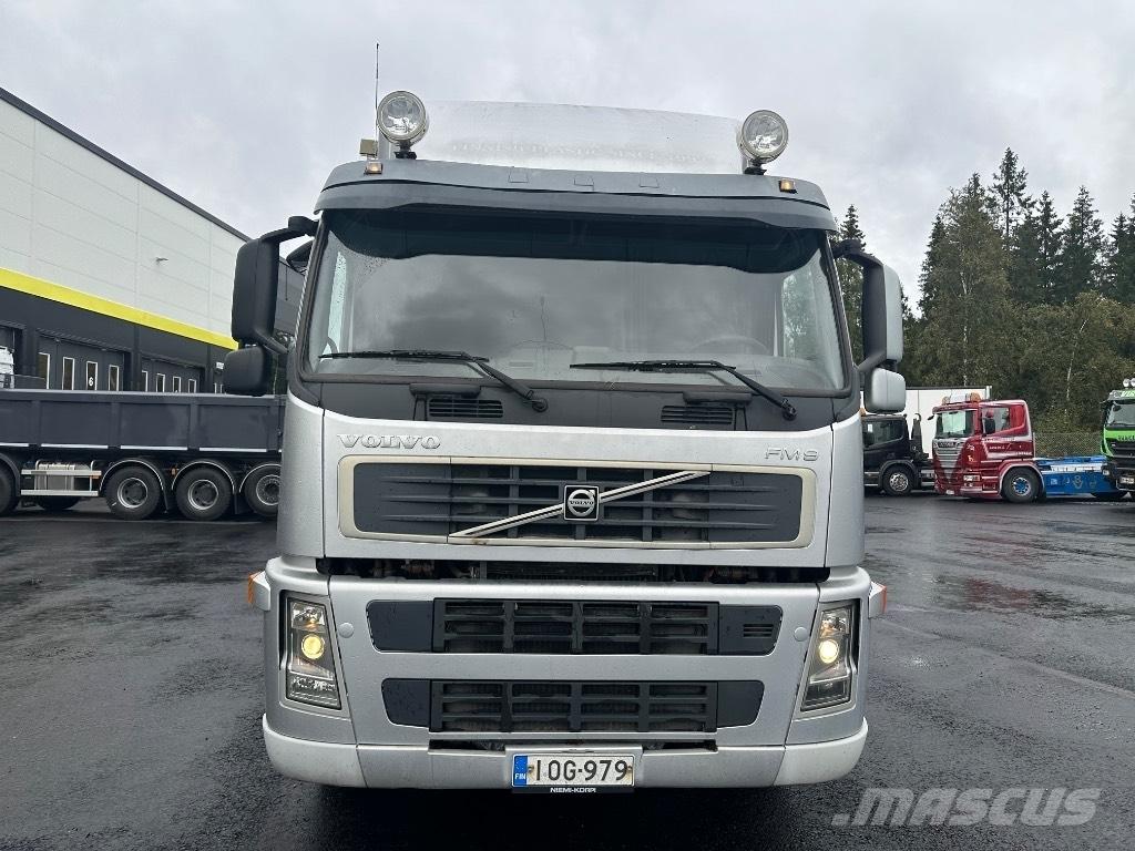 Volvo FM9 300 4x2 Camion cassonati