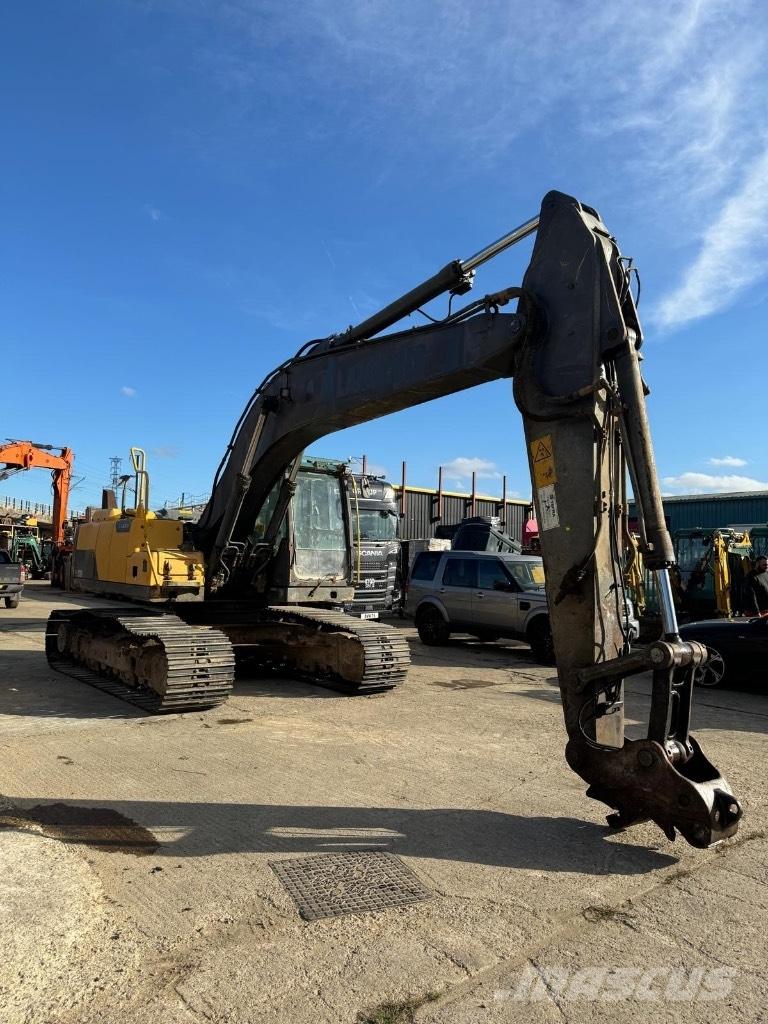 Volvo EC 220 DL Escavatori cingolati