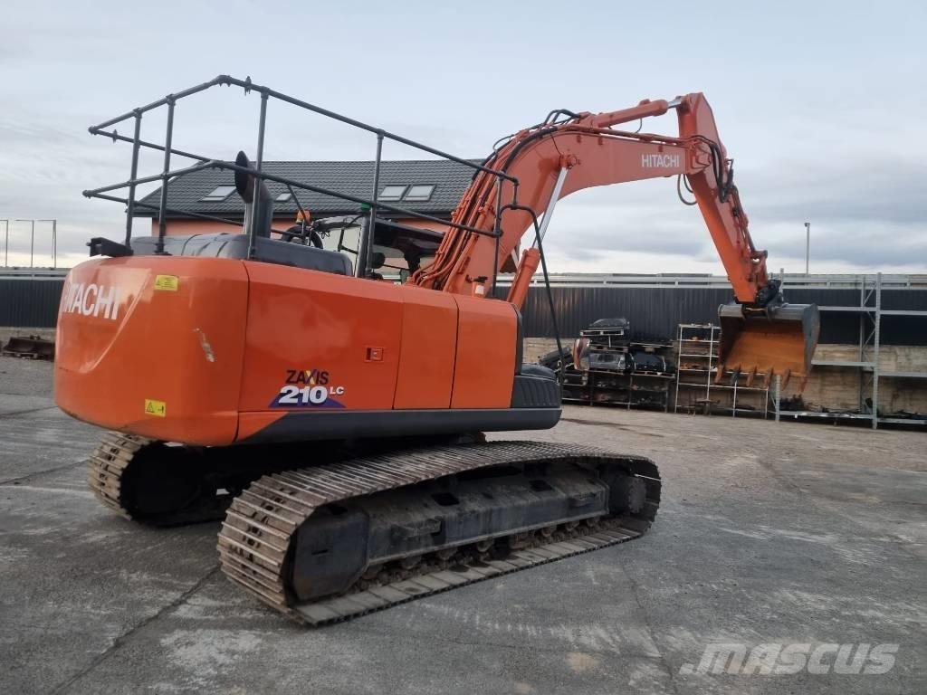 Hitachi 210 Escavatori cingolati