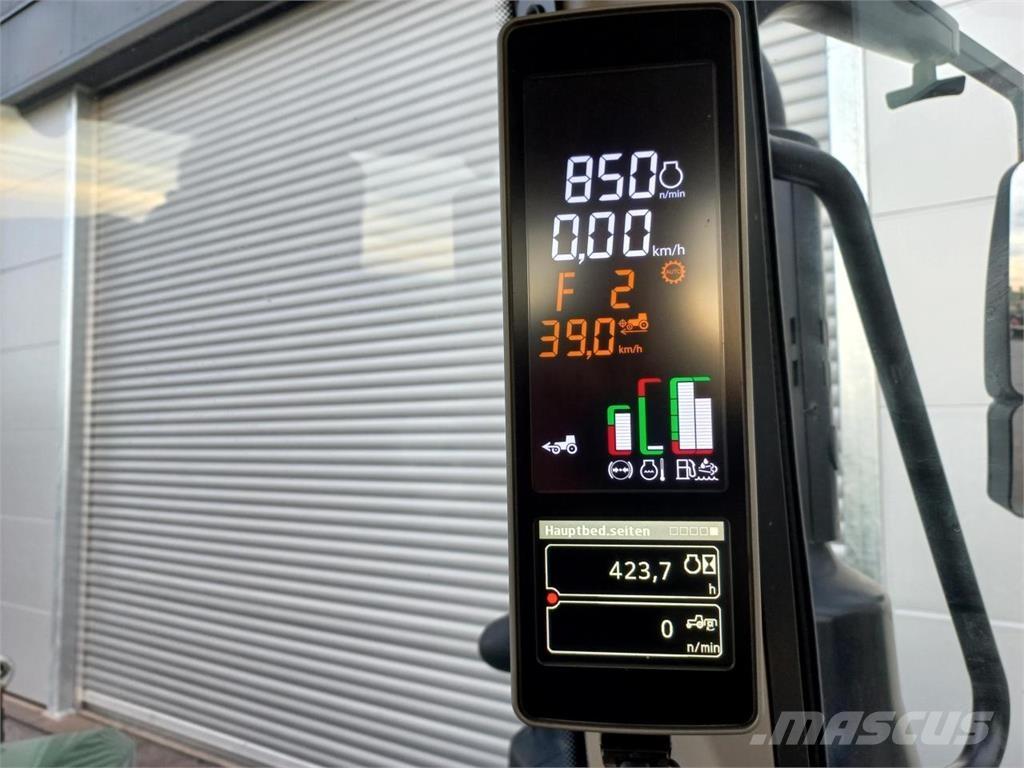 John Deere 6120M Trattori