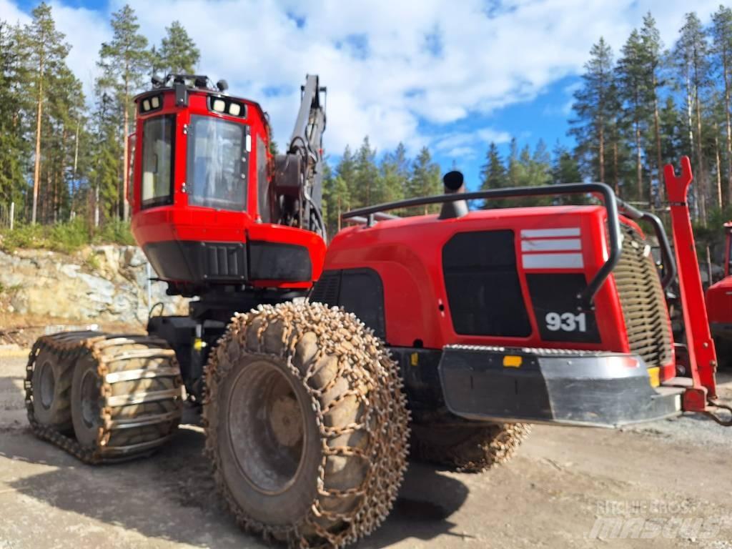 Komatsu 931 Abbattitrici, Disboscatrici