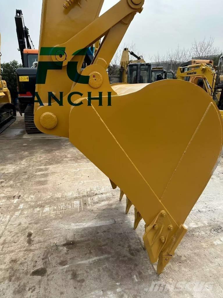 CAT 325 D Escavatori cingolati