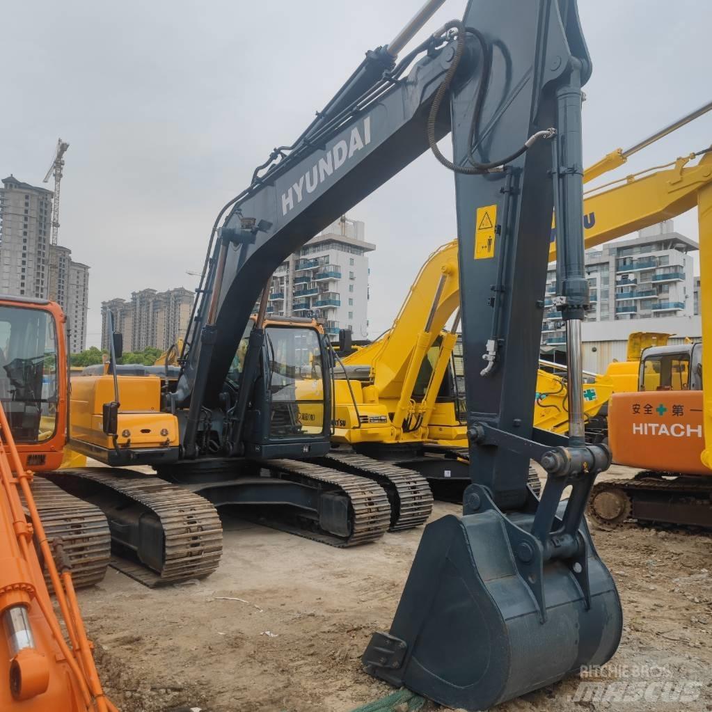 Hyundai R 225LC-9T Escavatori cingolati