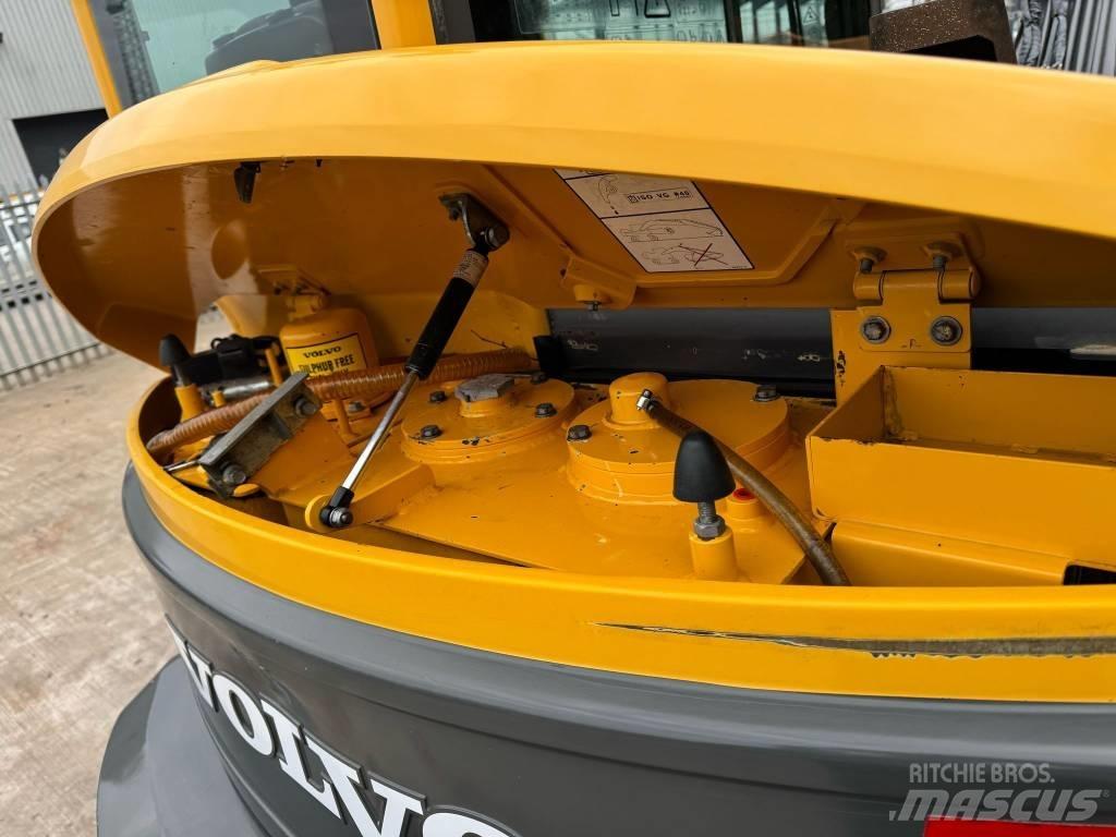 Volvo ECR 88 Escavatori medi 7t - 12t