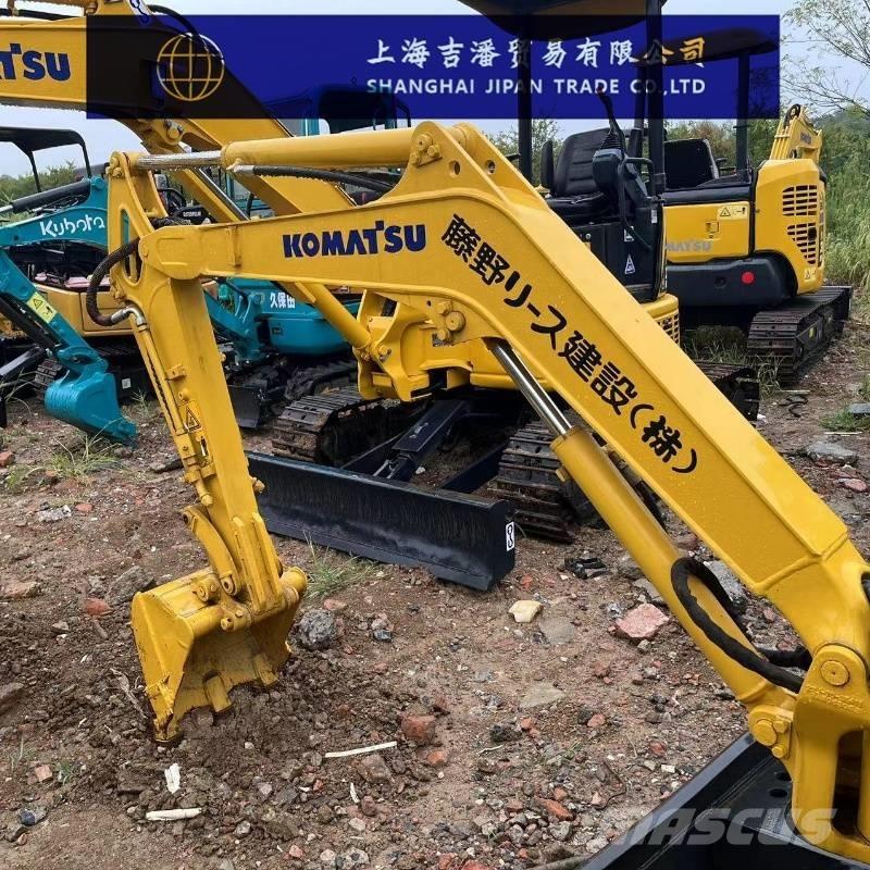 Komatsu PC 18 Miniescavatori