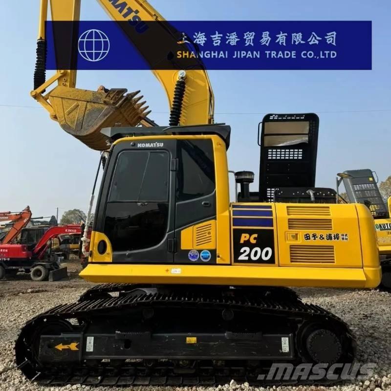 Komatsu PC 200-8 Escavatori cingolati