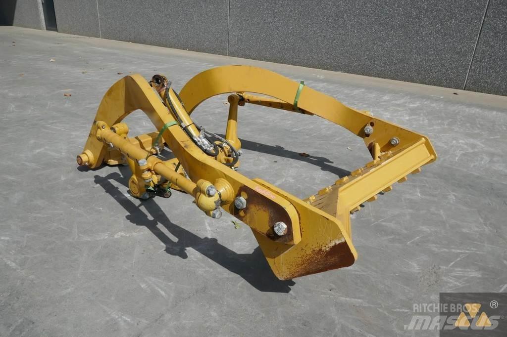 CAT 140M Scarifier Altri componenti