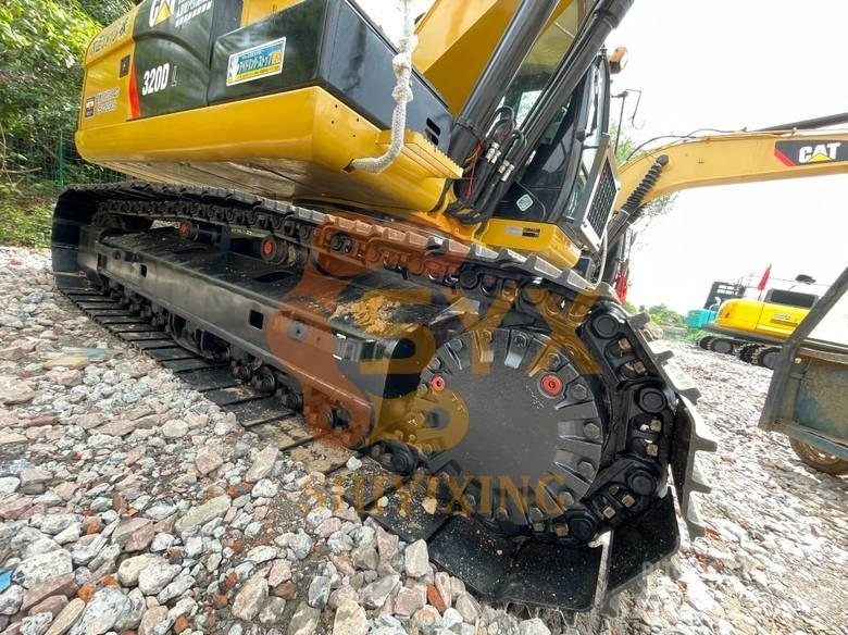 CAT 320 D GC Escavatori cingolati