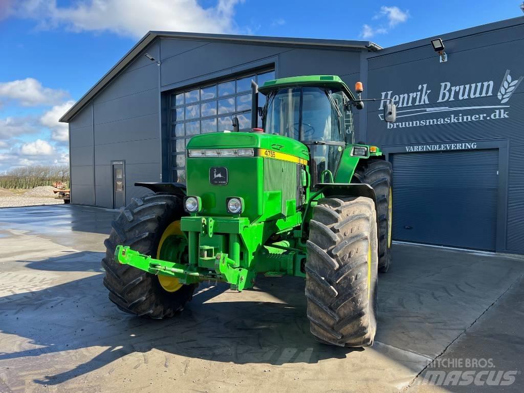 John Deere 4755 Trattori