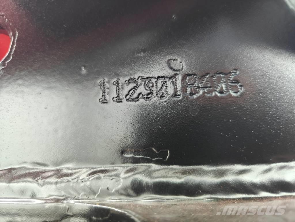 Komatsu C 123 Decespugliatrici e trinciatrici idrauliche