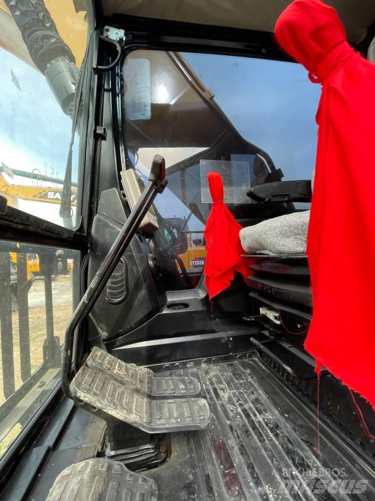 Sany 215 Escavatori medi 7t - 12t