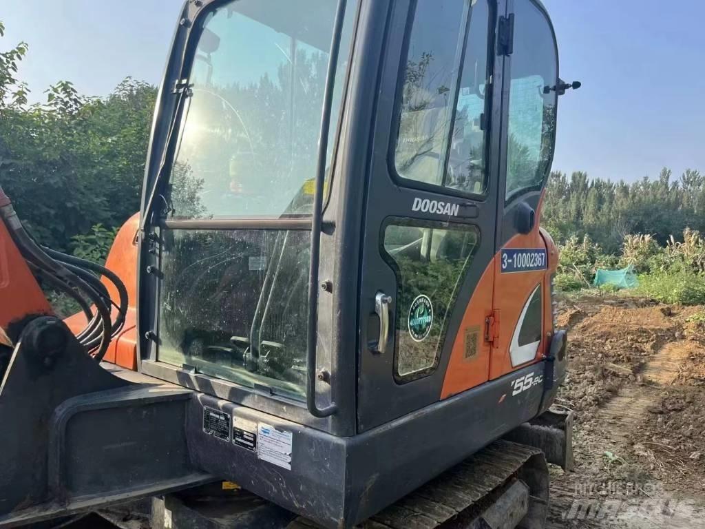 Doosan DX 55 Miniescavatori