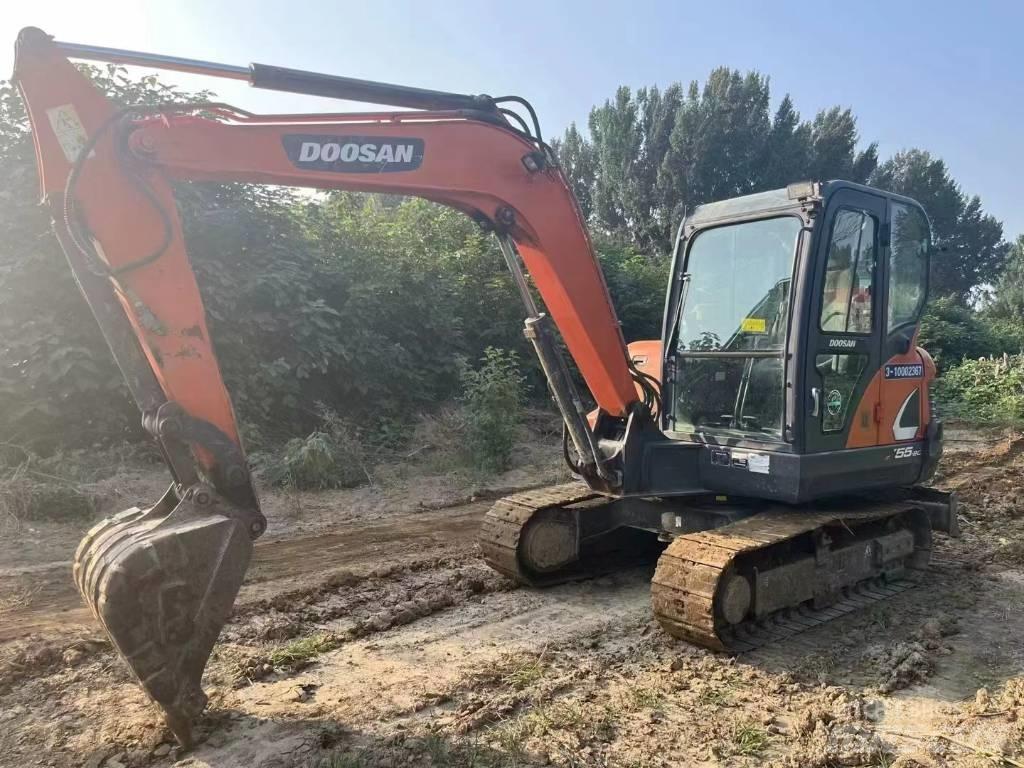 Doosan DX 55 Miniescavatori