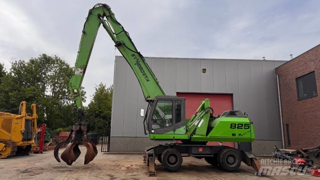 Sennebogen 825 M Movimentazione rifiuti