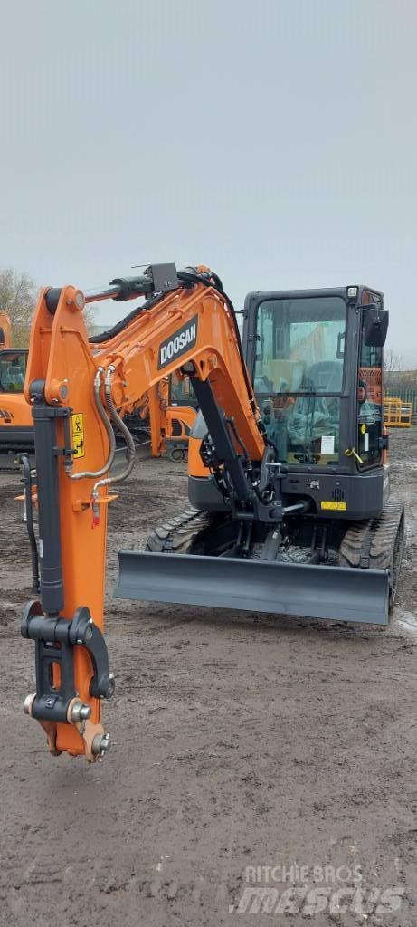 Doosan DX 50 Z Escavatori cingolati
