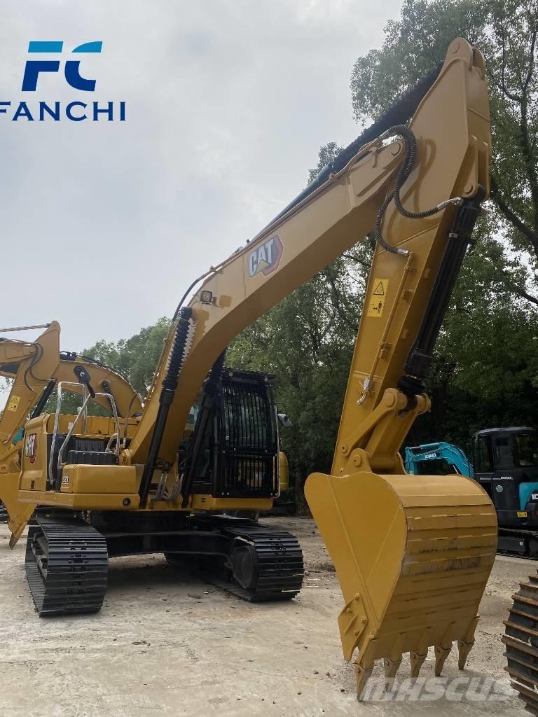 CAT 323 Escavatori cingolati