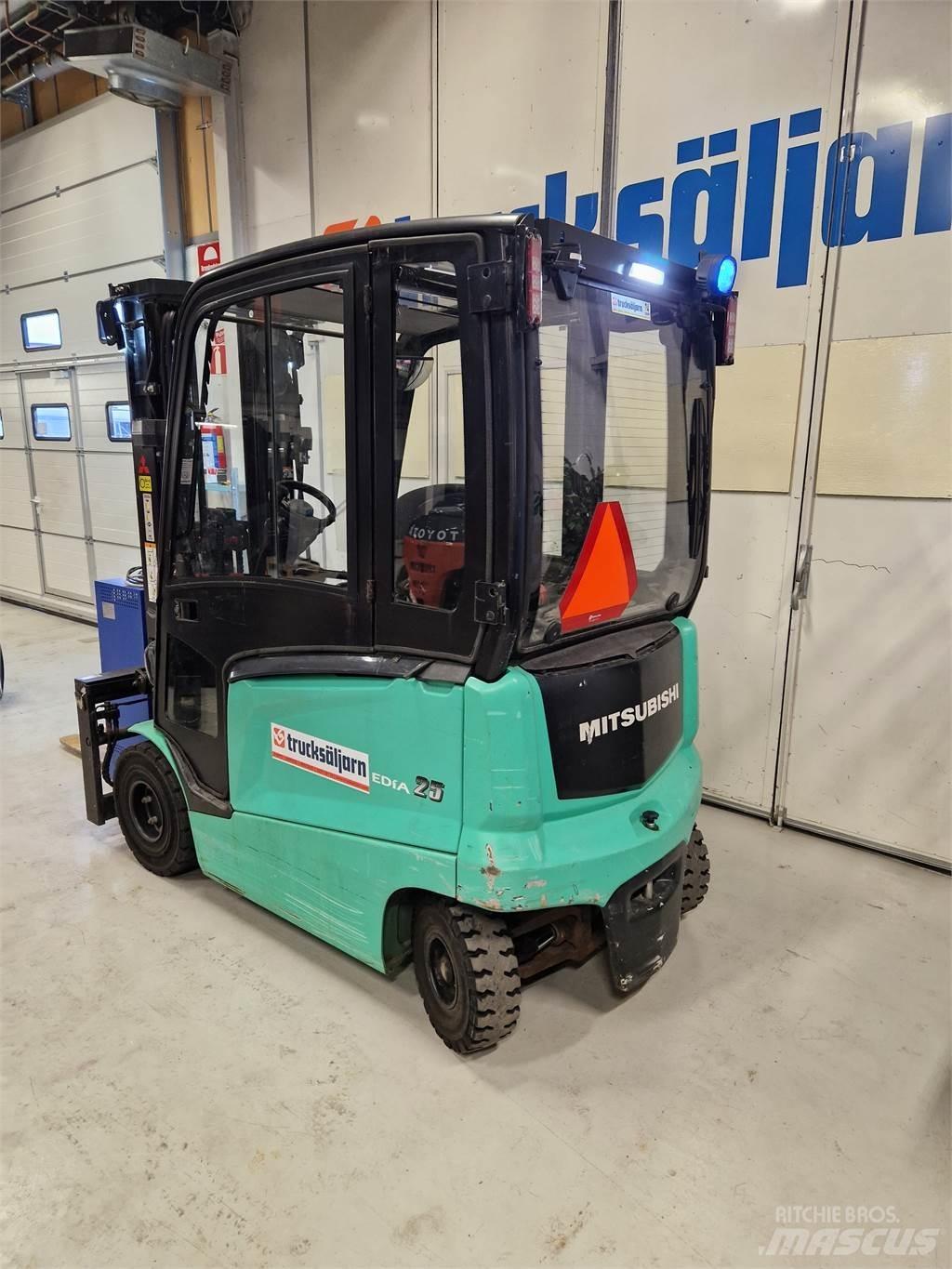 Mitsubishi FB25CN Carrelli elevatori elettrici