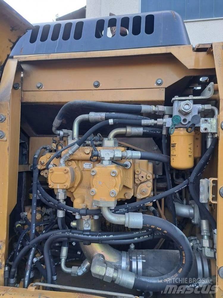 CAT 319 C LN Escavatori cingolati