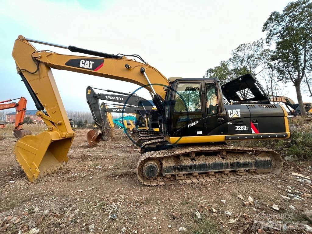 CAT 326D Escavatori cingolati