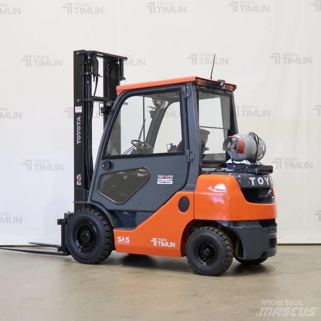 Toyota 02-8FGF25 Carrelli elevatori GPL