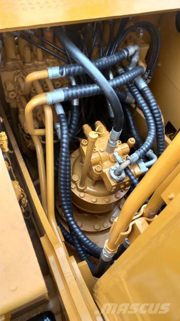 CAT 320D2 Escavatori cingolati