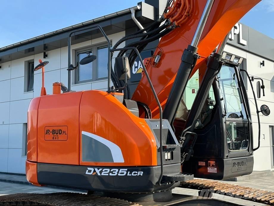 Doosan DX 235 LCR Escavatori cingolati