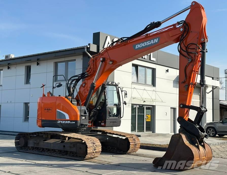 Doosan DX 235 LCR Escavatori cingolati