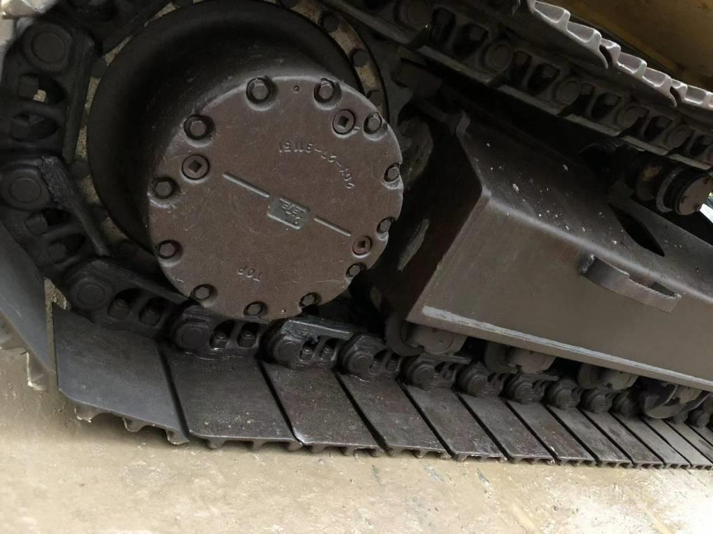 Komatsu 200-7 Escavatori cingolati